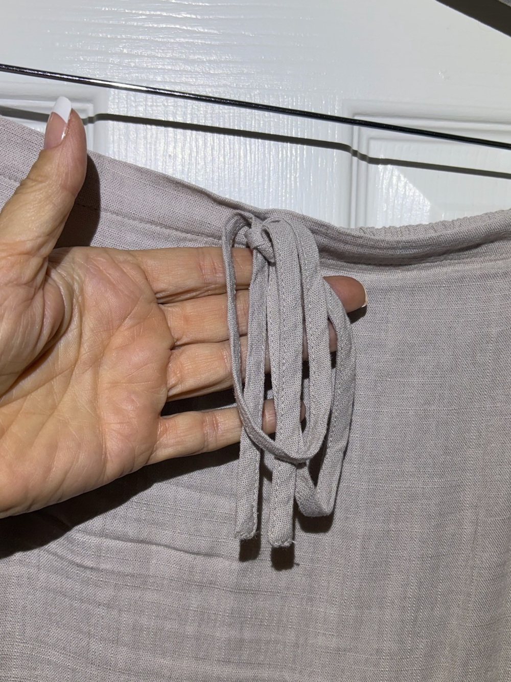 Like New Light Taupe Khaki Faux Drawstring Maxi Skirt. Size XL - Picture 2 of 7